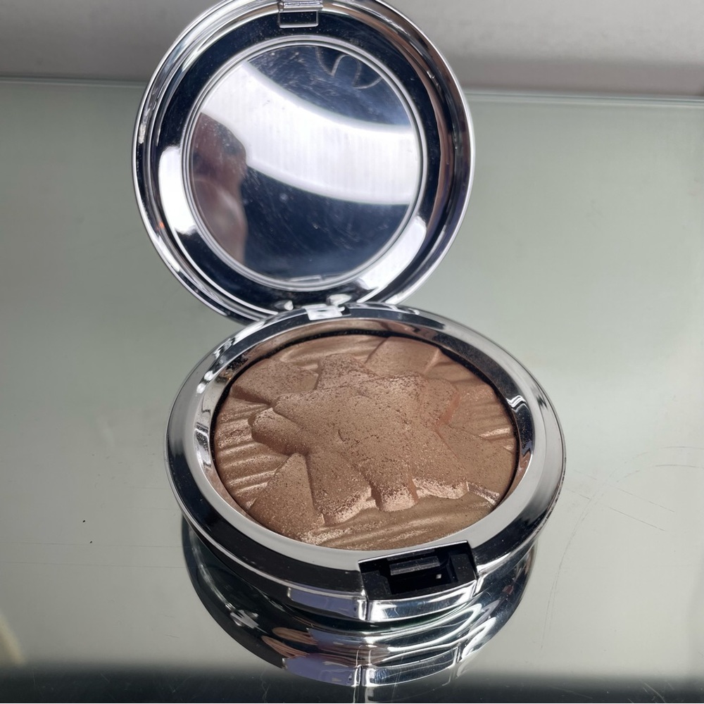 limited edition oh darling highlighter